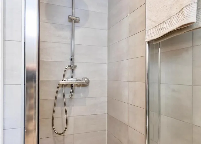 Cozy In Center 아파트